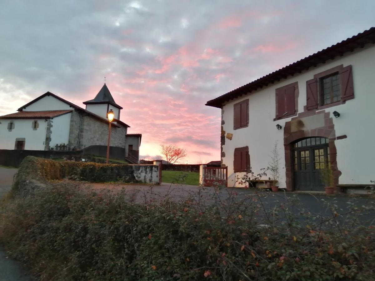 Gite Le Relais De La Source Ostello