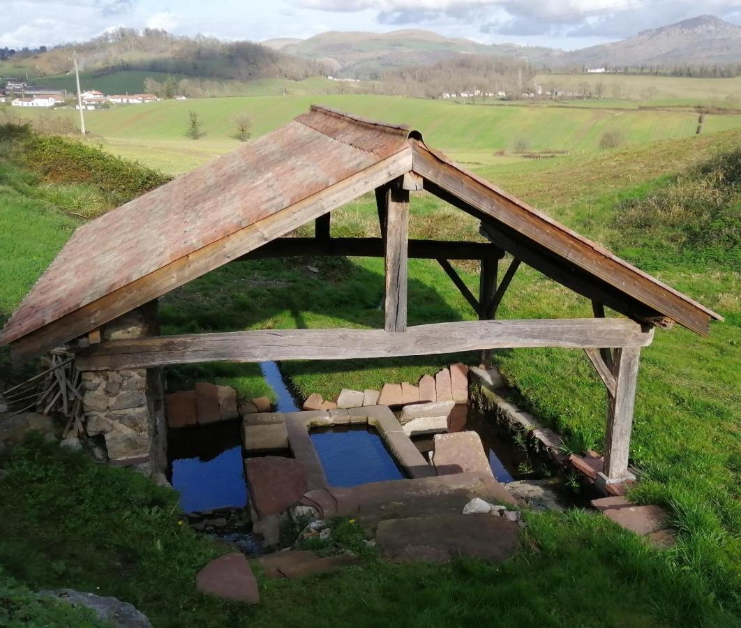 Gite Le Relais De La Source Ostello